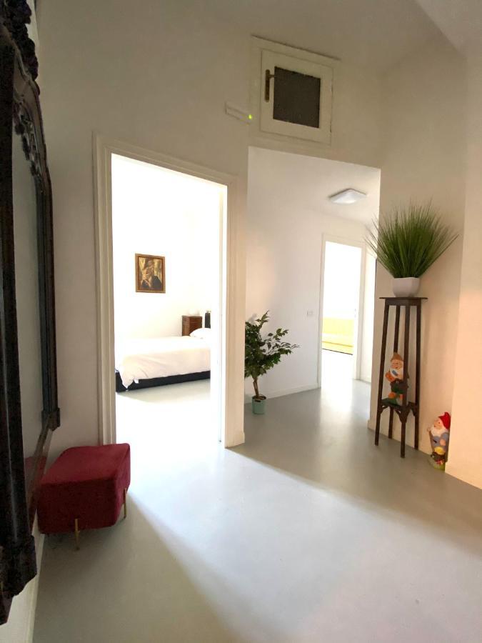 Bed and Breakfast Palazzo Pilo Сассари Экстерьер фото