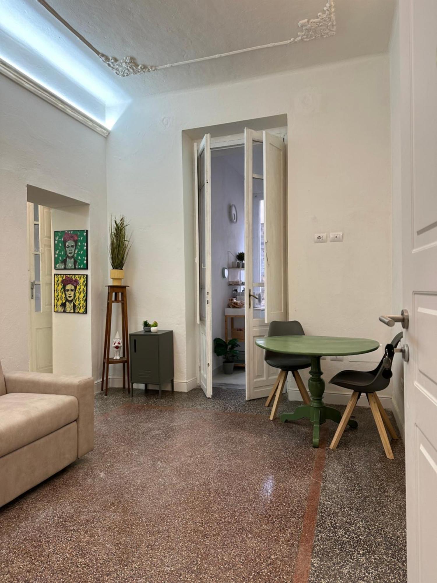 Bed and Breakfast Palazzo Pilo Сассари Экстерьер фото